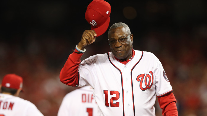 Dusty Baker tips his cap with the Washington Nationals.