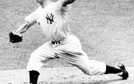 Tommy Byrne on the mound for the New York Yankees
