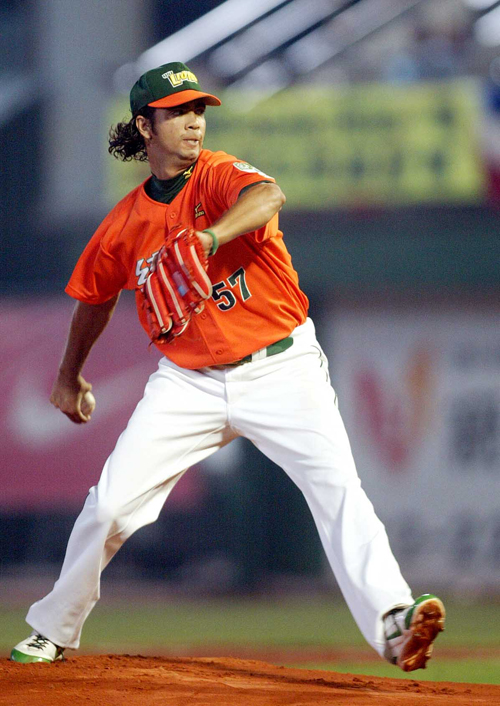 Nelson Figueroa Jr., Professional baseball player